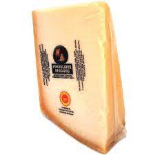 Parmigiano Reggiano 24 months 1Kg (Approx.)